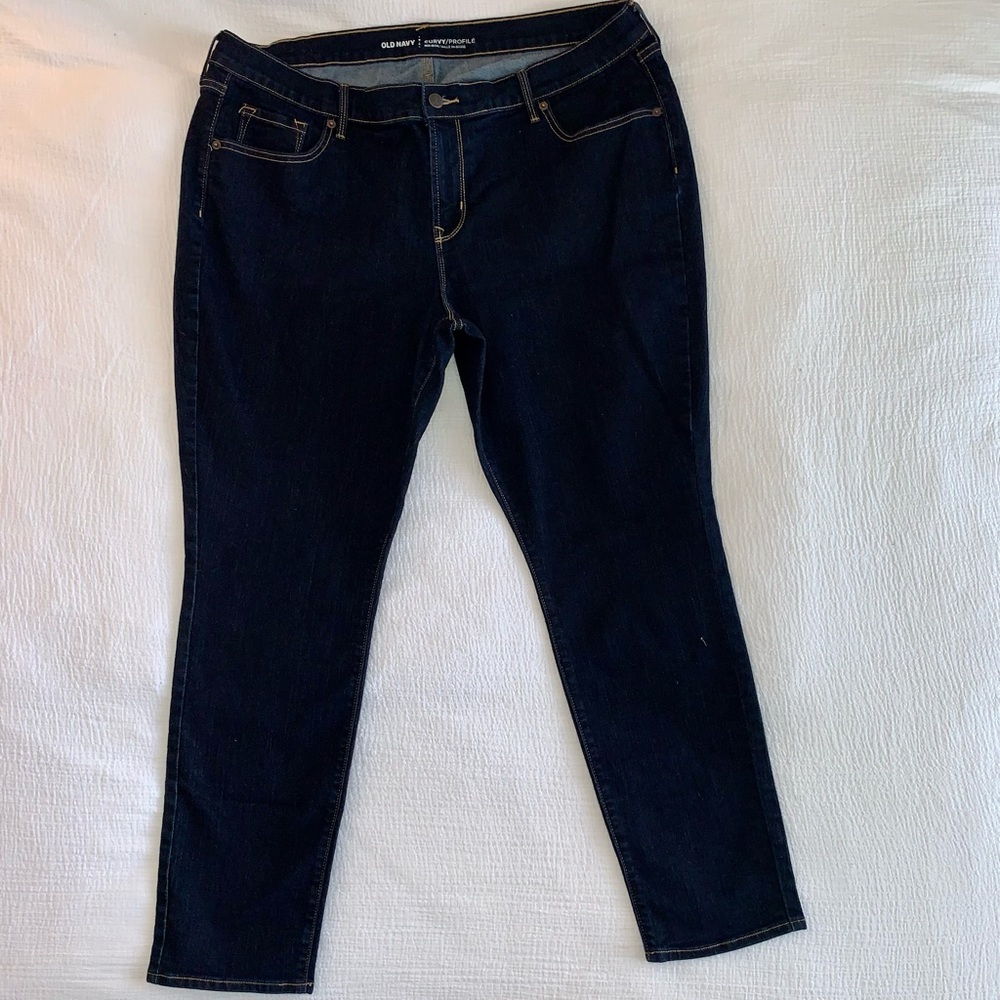 Old Navy Curvy Profile Mid Rise Jeans